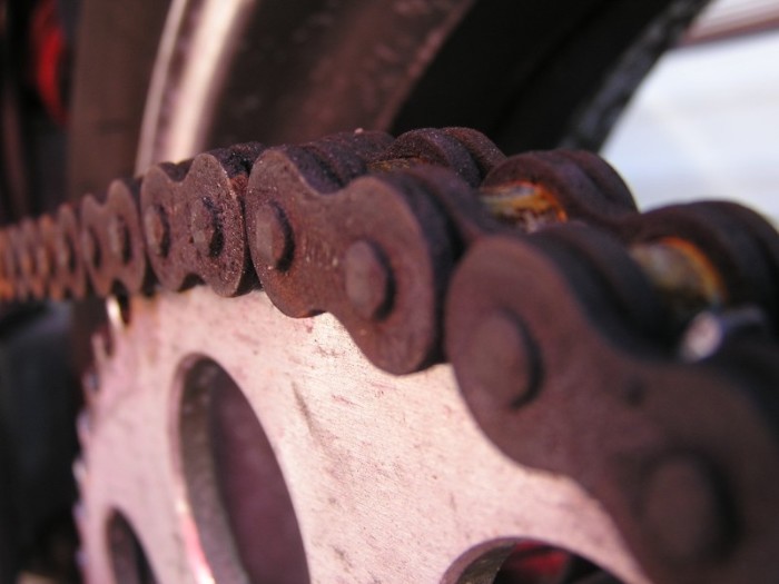 rusty_chain1.jpg